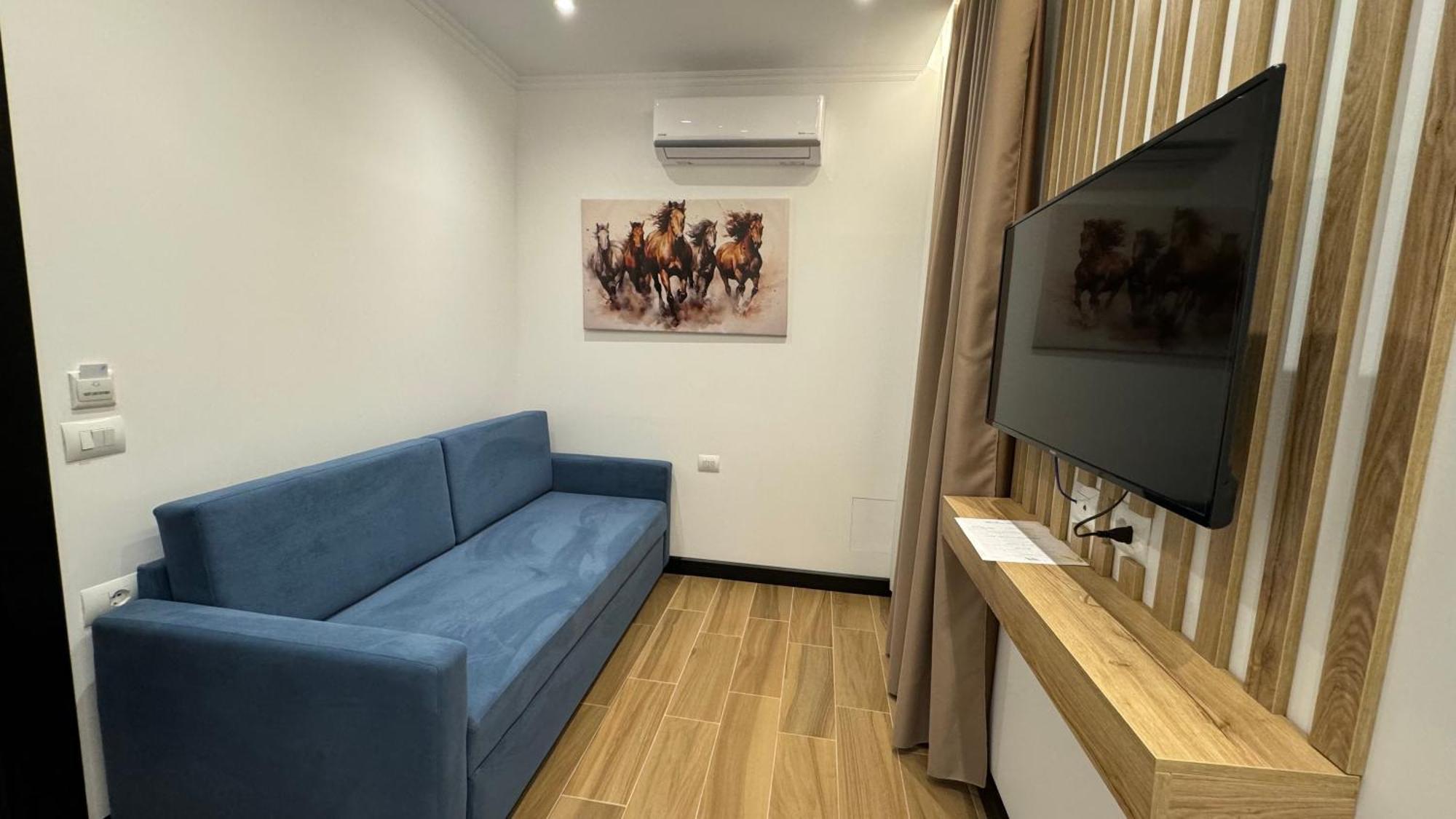 Hotel Bizant Пермет Екстер'єр фото