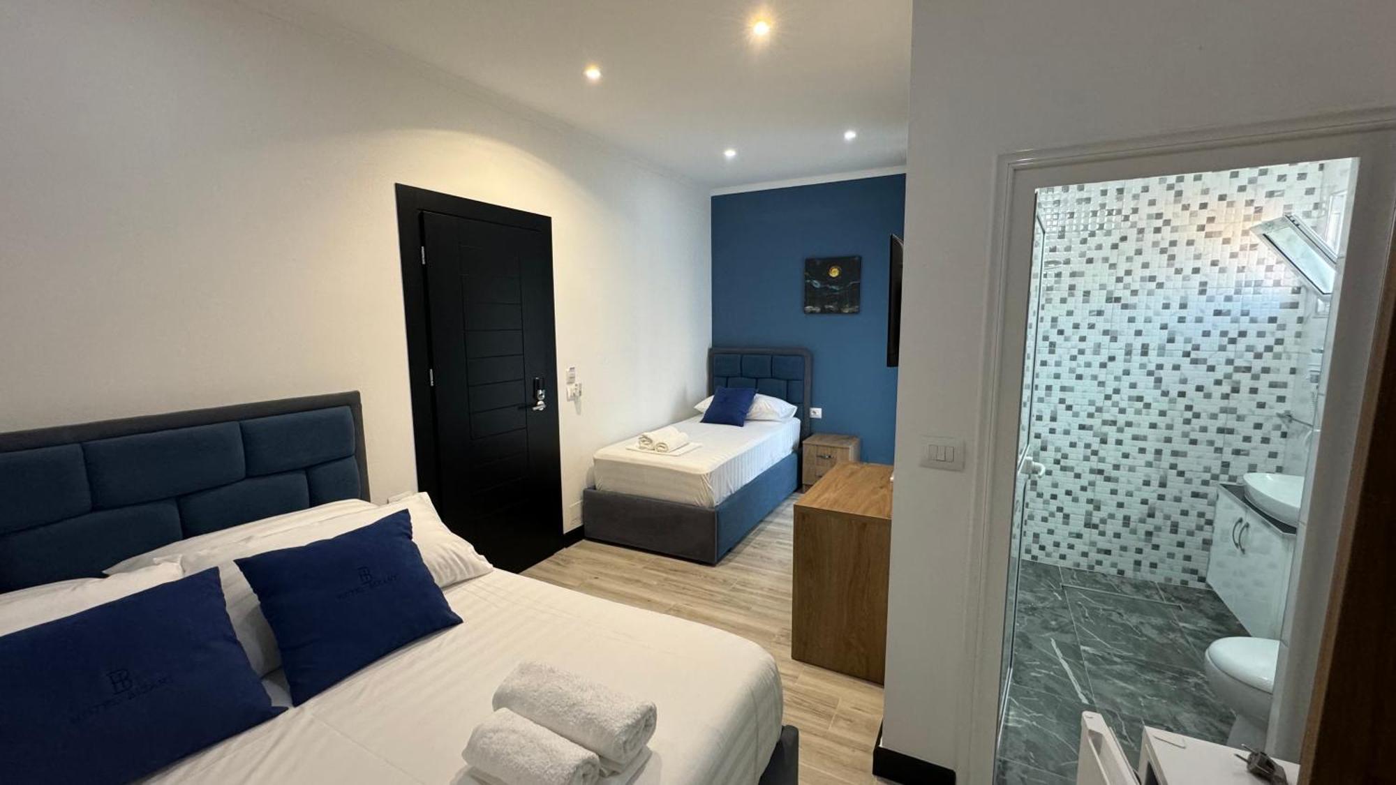 Hotel Bizant Пермет Екстер'єр фото