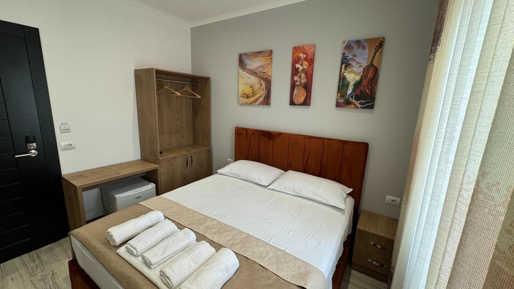 Hotel Bizant Пермет Екстер'єр фото